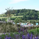 假日公园 Valkenburg 3*