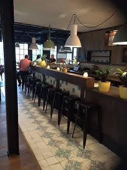 Valkenburg 3* שחין אופ חול