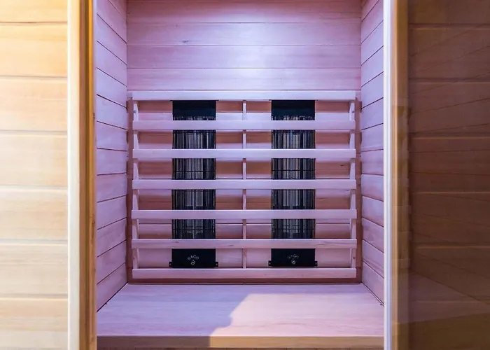 Valkenburg База отдыха 3*