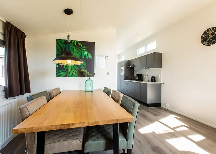 Valkenburg Feriepark 3*